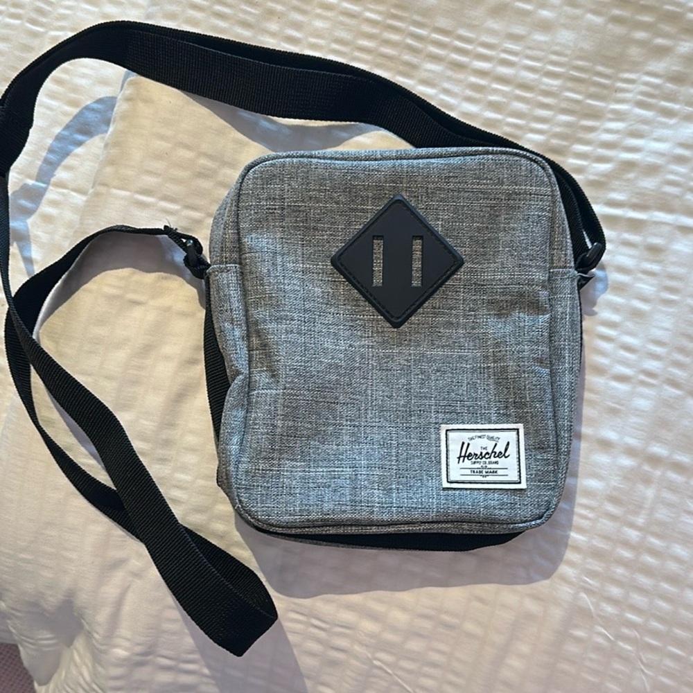 Herschel cross body bag